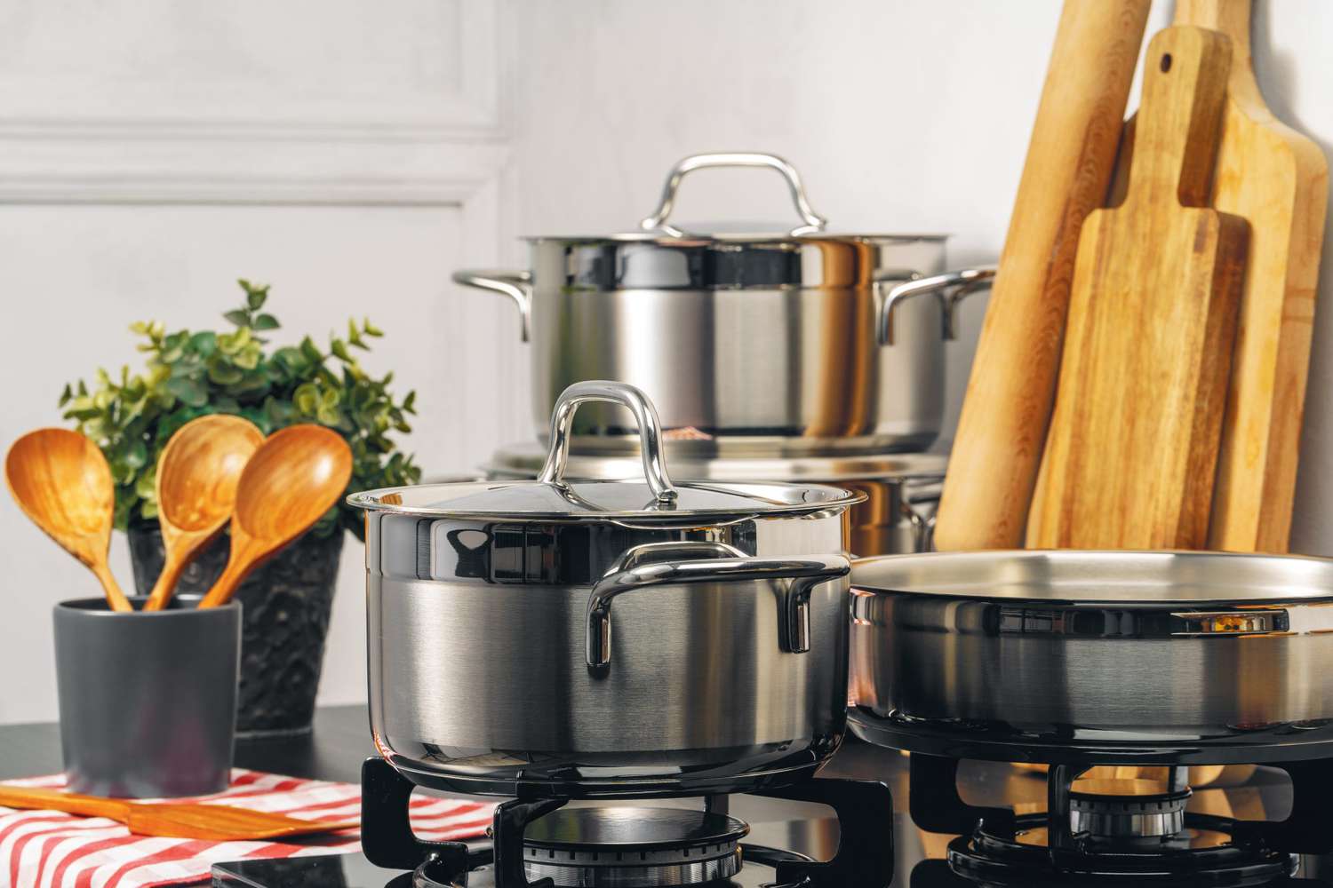 GreenKitchen Töpfe und Pfannen als Geschenke für Frauen, die Wert auf nachhaltiges und stilvolles Kochen legen