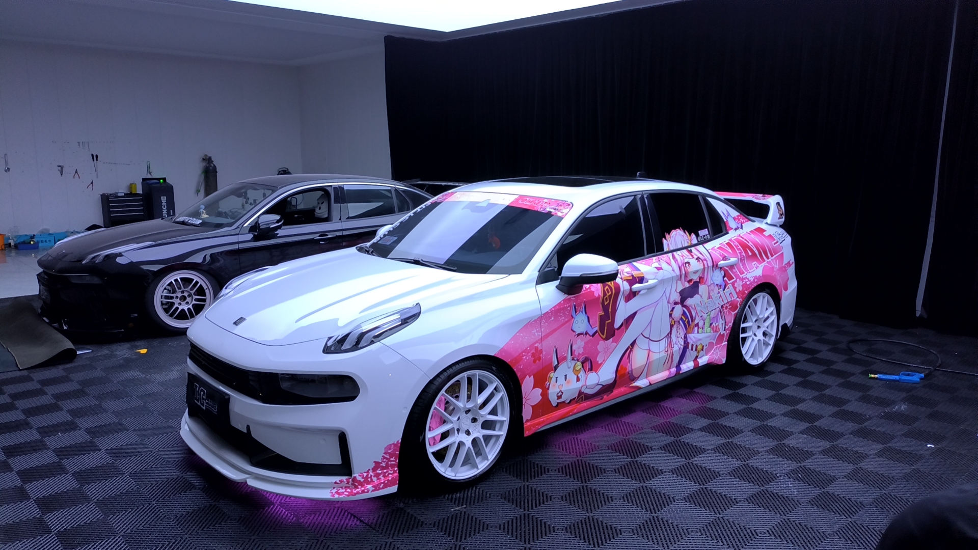 Vollgas für Style: Einzigartige Anime Car Designs entdecken